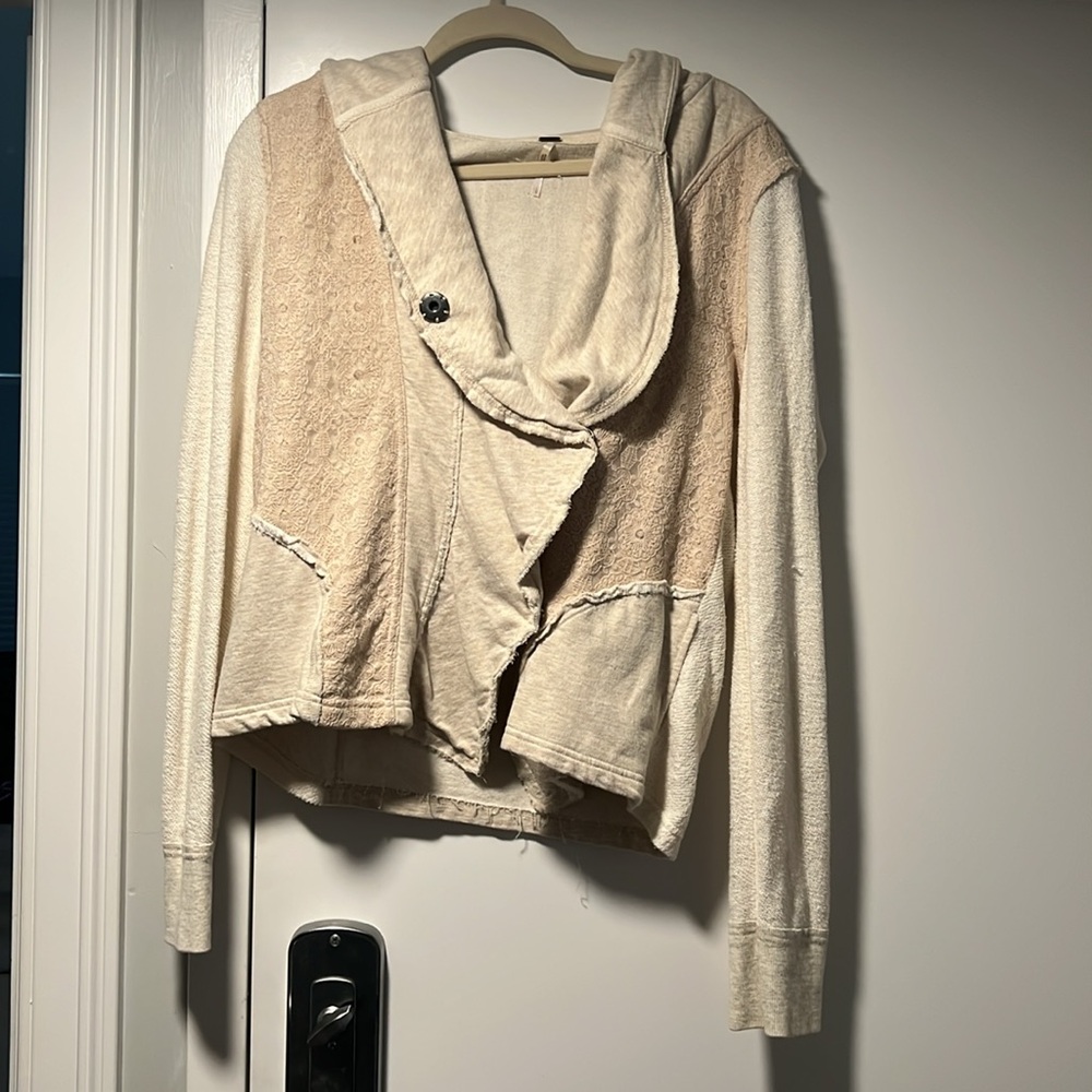 Free People Sweatshirt - Picture 5 of 5